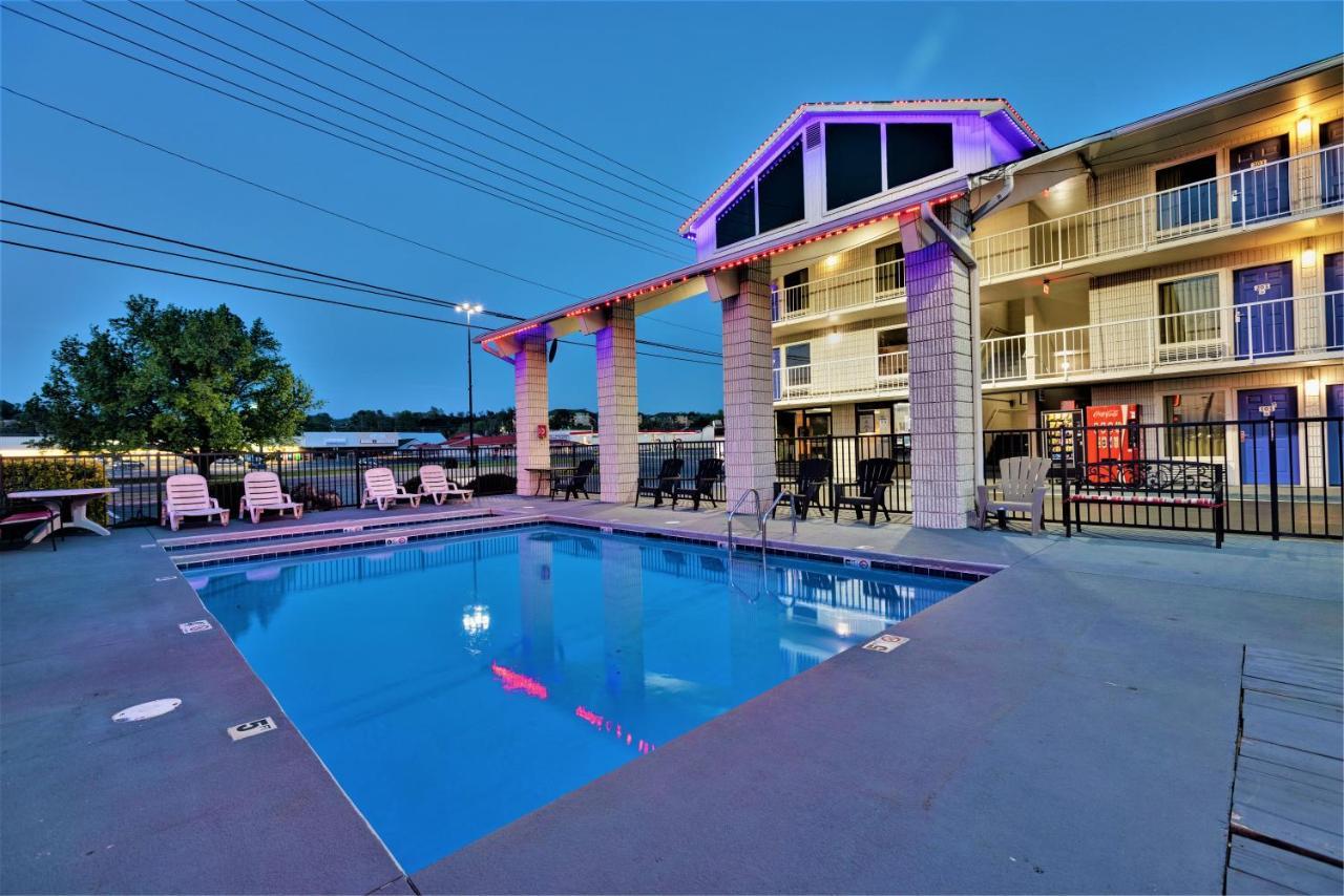 Briarstone Inn พิเจนฟอร์จ ภายนอก รูปภาพ
